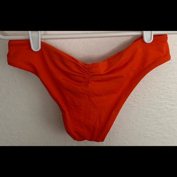 L space bikini size small - Picture 3 of 13